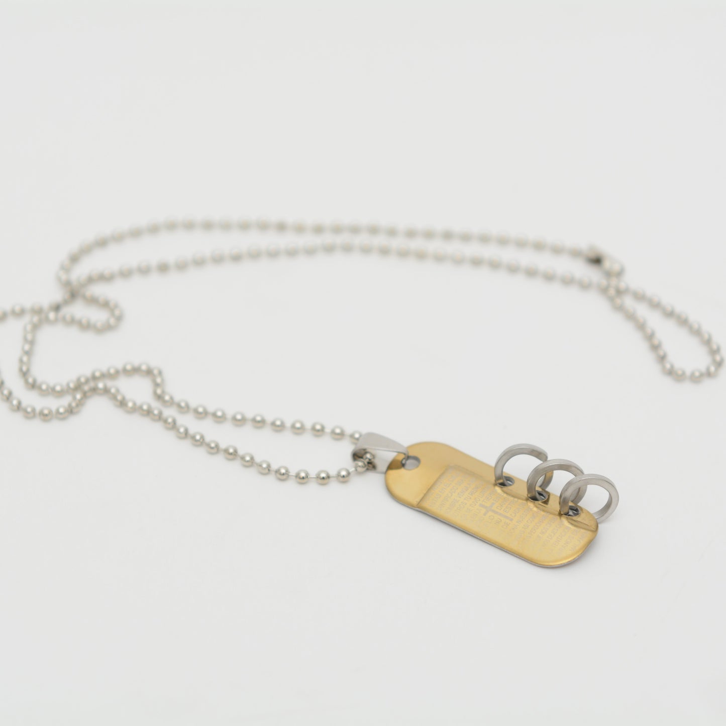 Collar Con Padre Nuestro Tipo Militar Plateado Y 3 Aros