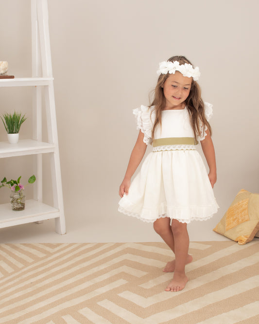 Vestido en lino con banda verde olivo