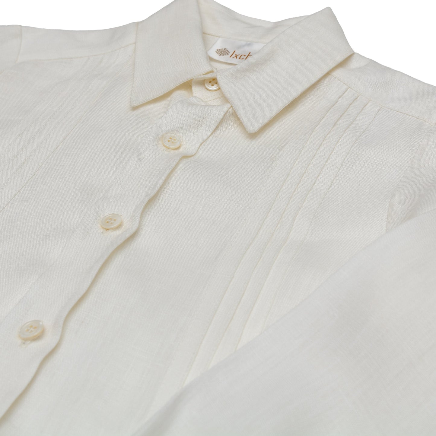 Camisa en lino manga larga con alforzas