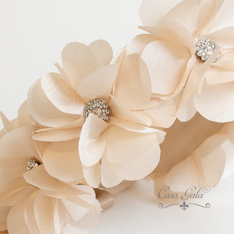 Tocado De Flores Color Champagne Beige Ajustable