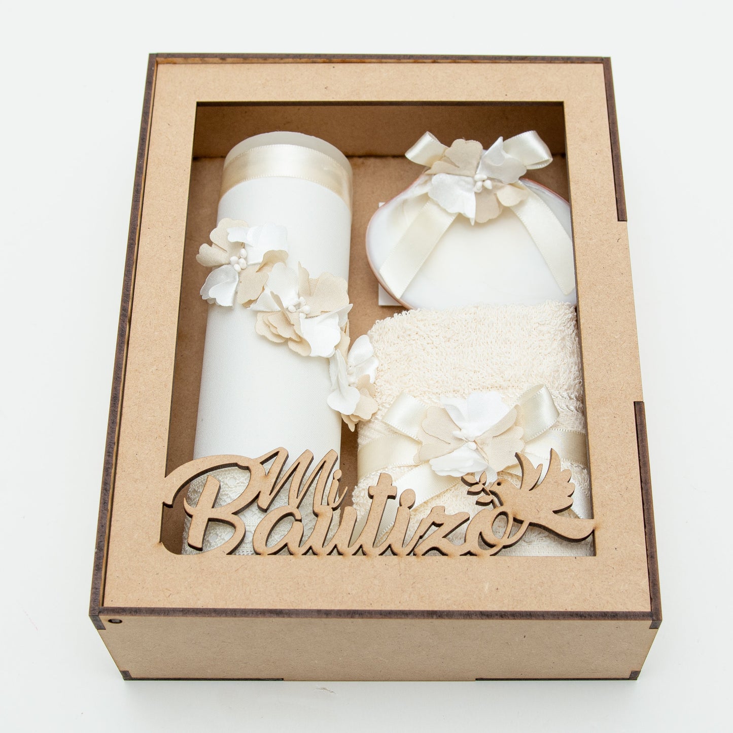 Kit de Bautizo beige con flores