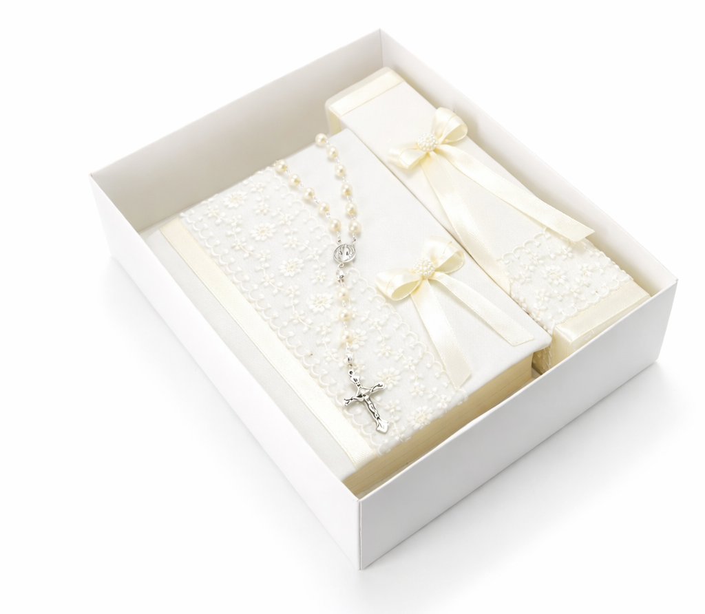 Kit De Boda, Comunión o Confirmación, Color Beige con Guipur