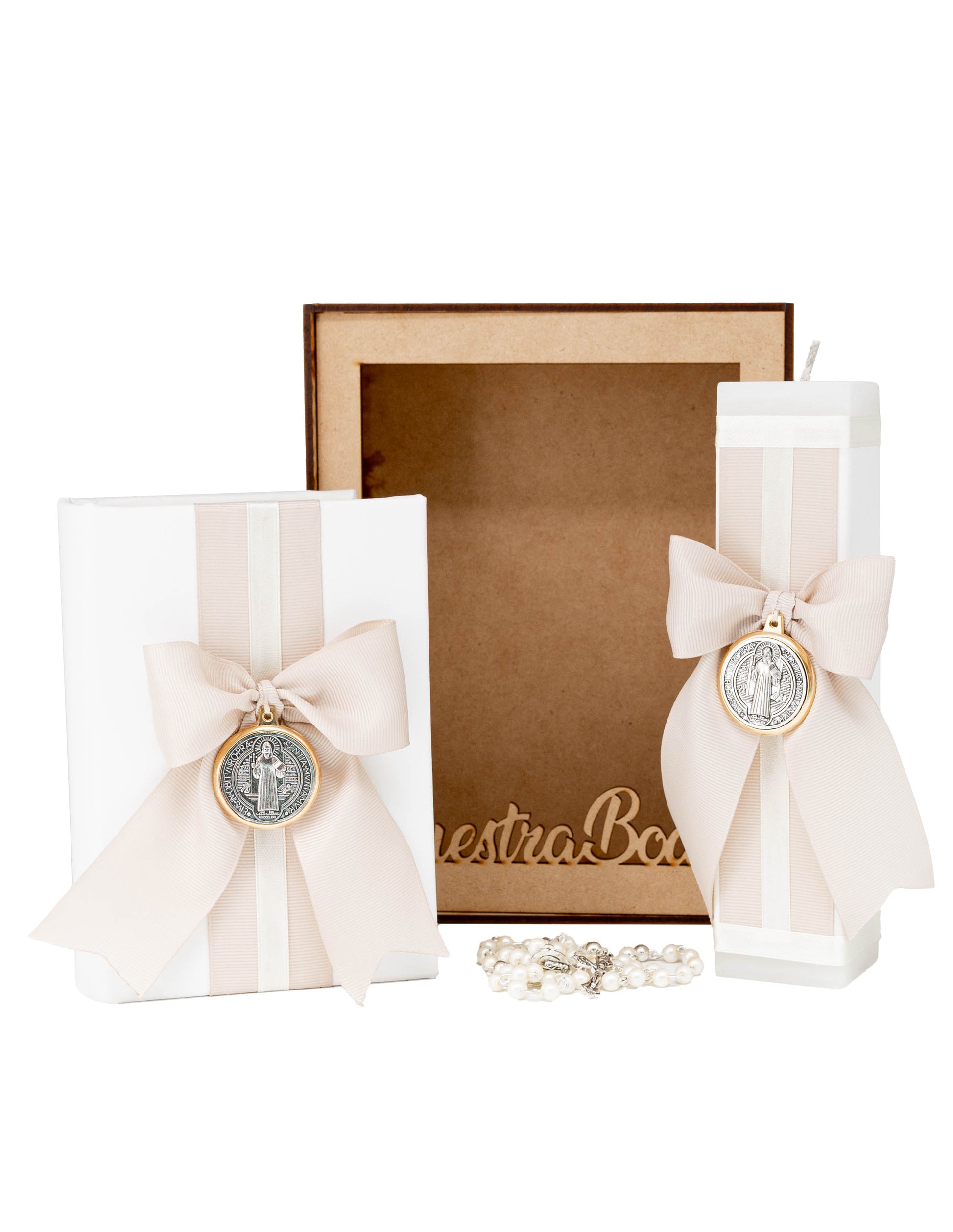 Kit de Boda, Comunión o Confirmación Beige con Medalla San Benito | Casa Gala